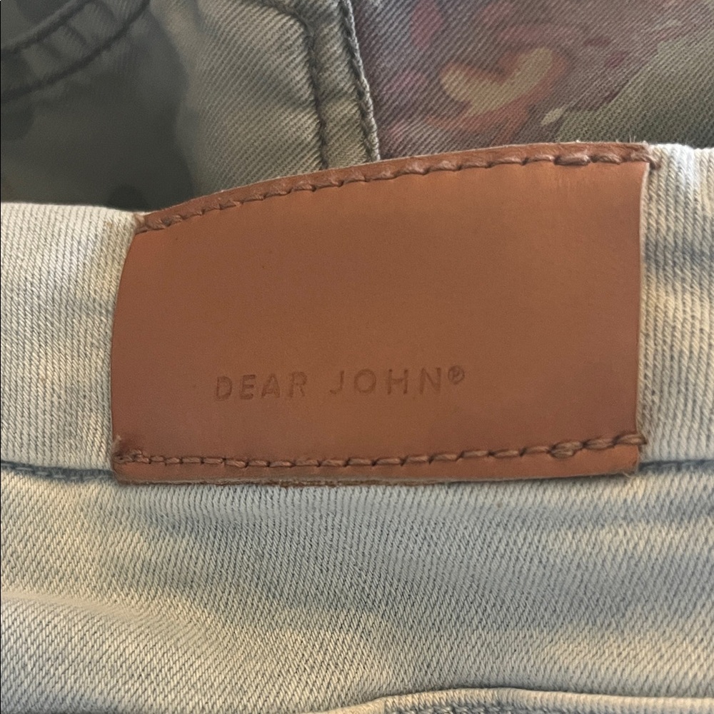 Dear John Women's Light Gray Cropped Jeans